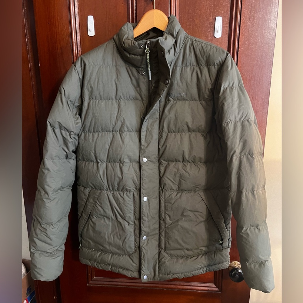 Marmot 700 full down jacket. Used. Size men’s medium.